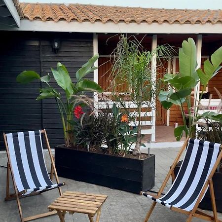 Waveshousetarifa Vila Exterior foto